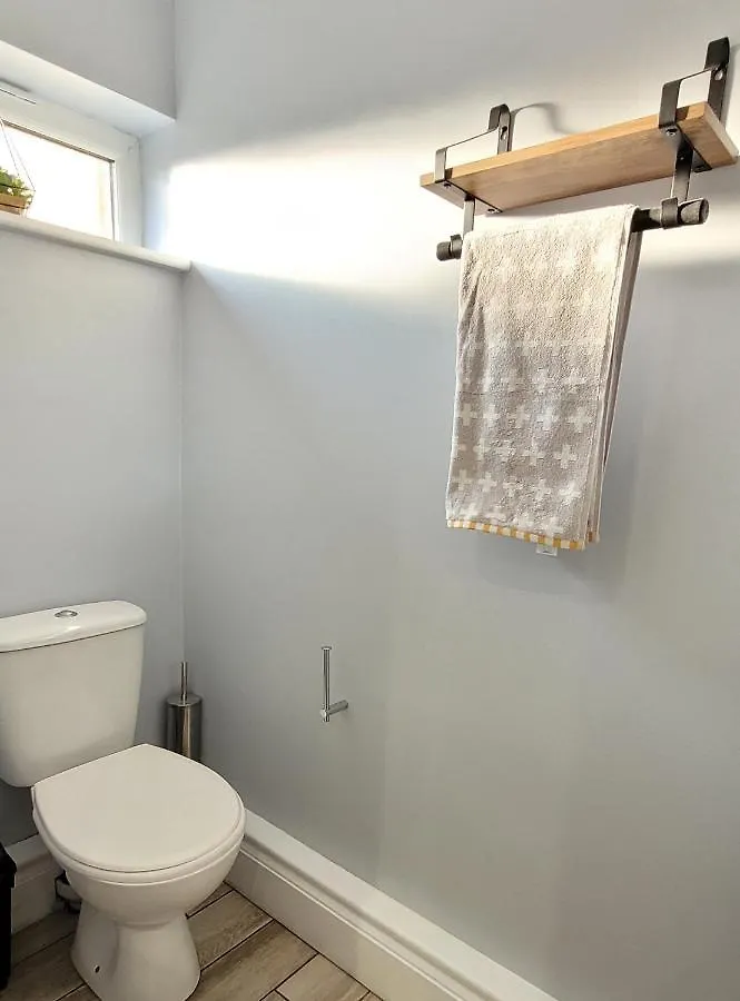 Sutherland St - 2 Bed Home With Free Parking York Holiday home