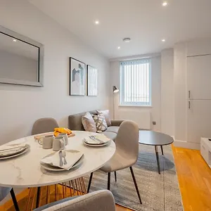 Cosy 1 Bedroom In The Heart Of Apartment Eastleigh
