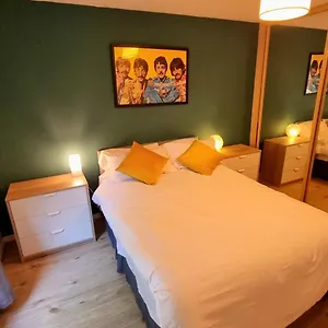Cosy 2br Modern With Free Parking Apartment Liverpool
